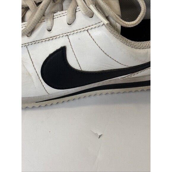 Nike Cortez black/white Sneaker Shoe Size 4.5 Y/ Fits Women 6 - Picture 10 of 13